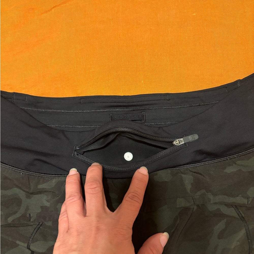 Lululemon Speed Up Low-Rise Lined Short 2.5"